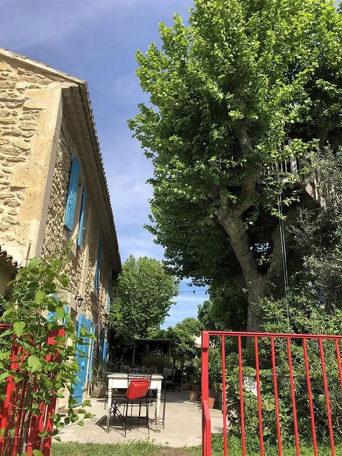 Maison d'hôtes Hotel Les Volets Bleus Provence à Salon-de-Provence France