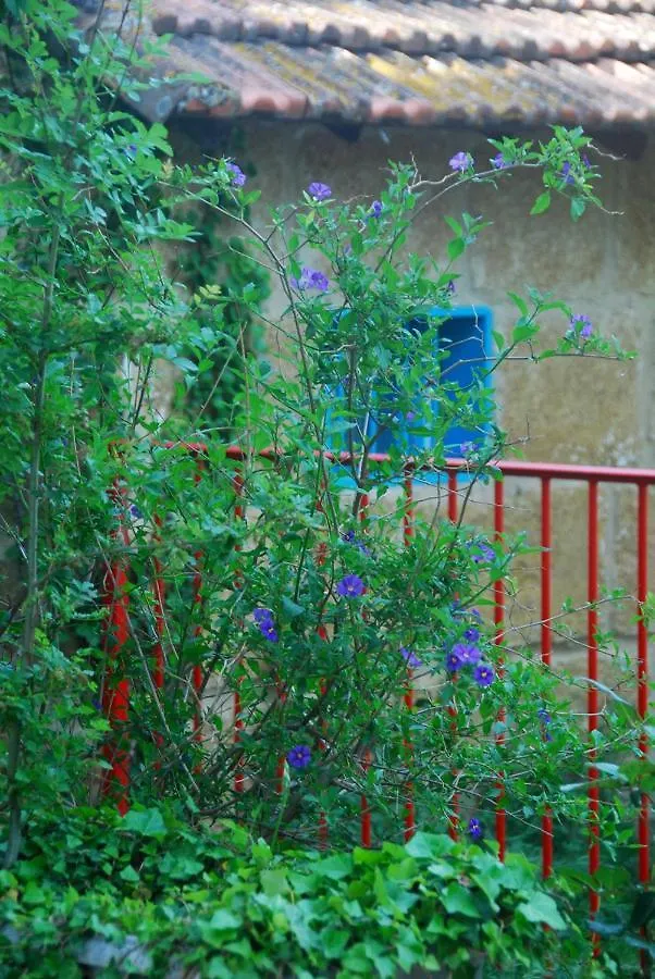 Hotel Les Volets Bleus Provence à Salon-de-Provence