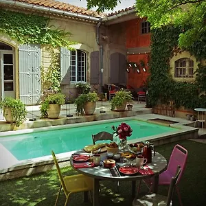 Couette-café D'hôtes Maison Auguste, Salon-de-Provence
